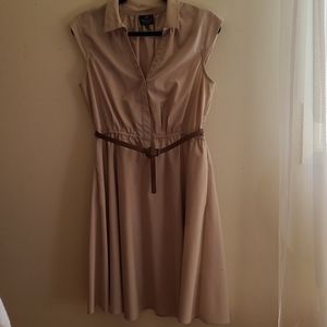 Tan Summer dress 👗